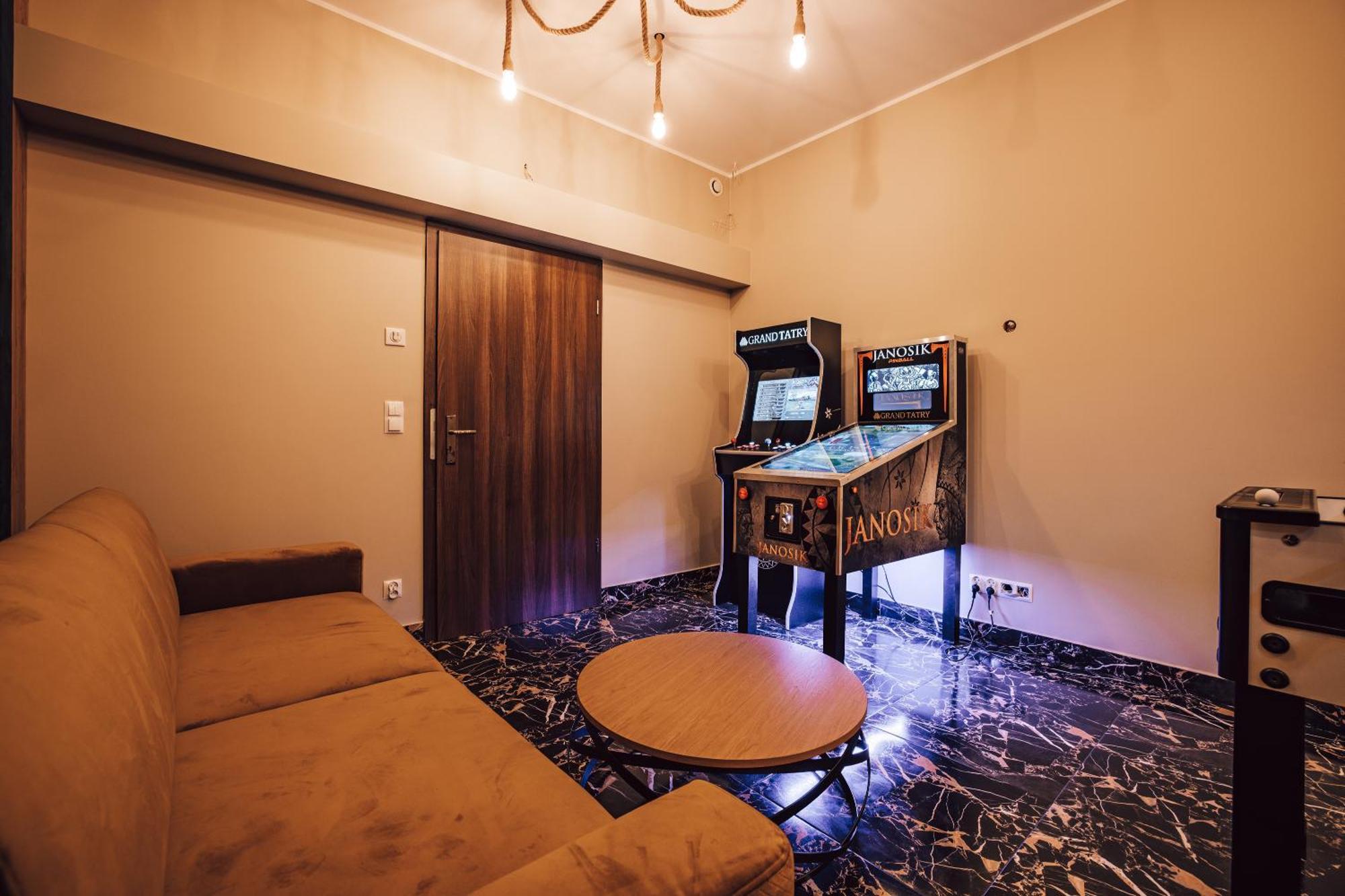 Grand Tatry - Miejsce Na Wyjatkowy Pobyt Dla Ciebie I Twojej Rodziny! - Sauna I Jacuzzi Wliczone W Cene Pobytu -10 Minut Pieszo Od Term Bania Бялка-Татшанська Екстер'єр фото